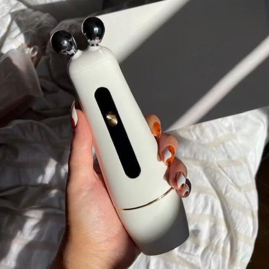 GlowLift 3in1 – EMS & Ultraschallgerät für straffe und strahlende Haut